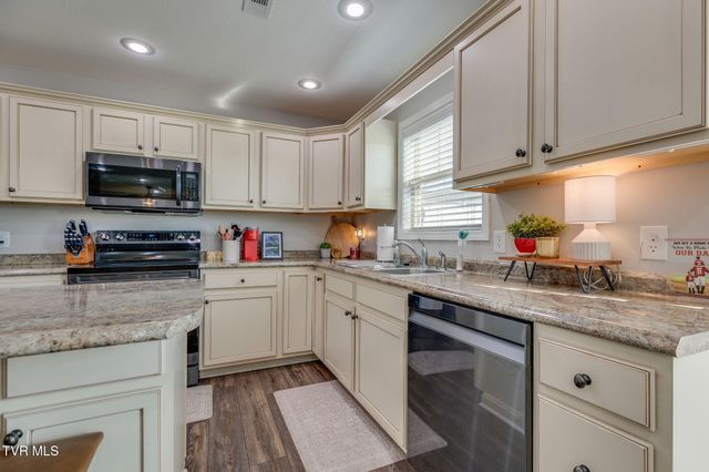 113 Waverly Court, Jonesborough, TN 37659