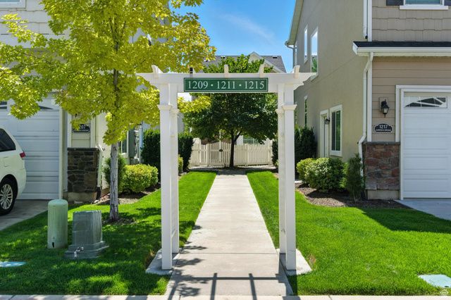 1211 W 20 S, Pleasant Grove, UT 84062