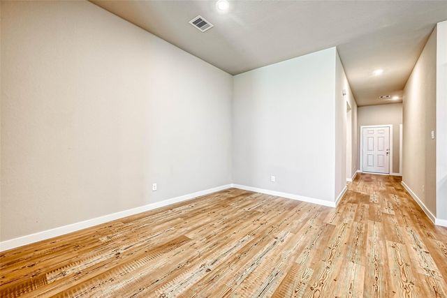 2611 Westward Hill Drive, Fresno, TX 77545