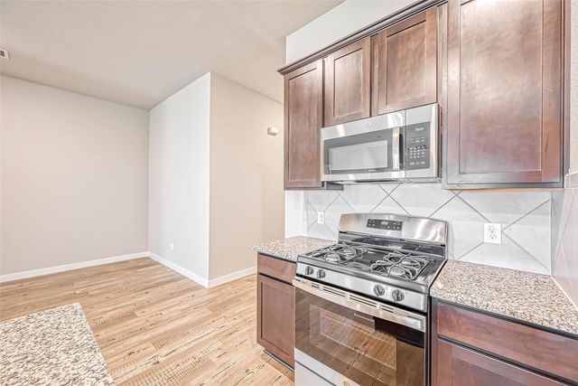 2611 Westward Hill Drive, Fresno, TX 77545