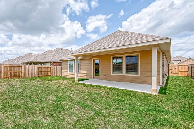 2611 Westward Hill Drive, Fresno, TX 77545