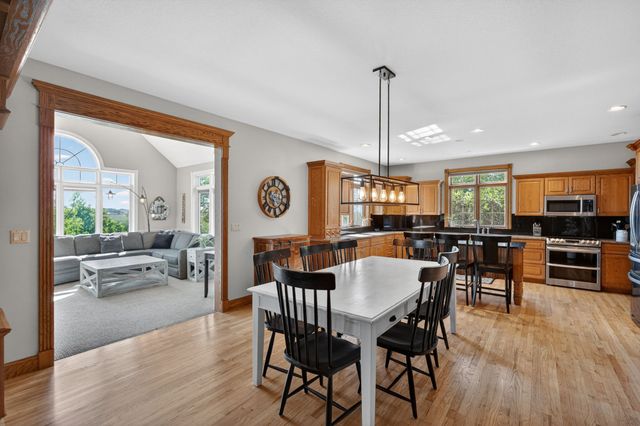 303 S 12th Street, Guthrie Center, IA 50115