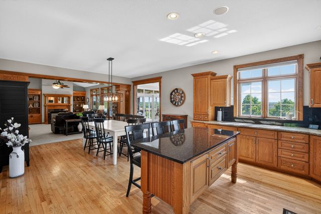 303 S 12th Street, Guthrie Center, IA 50115