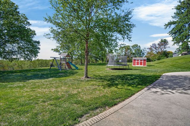 303 S 12th Street, Guthrie Center, IA 50115
