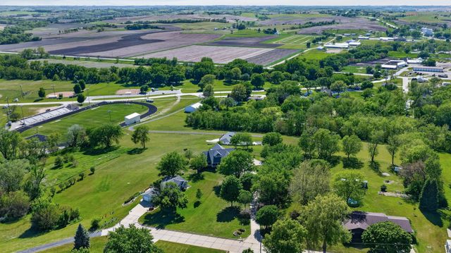 303 S 12th Street, Guthrie Center, IA 50115