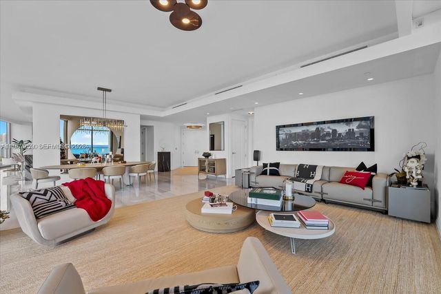 17901 COLLINS 604, Sunny Isles Beach, FL 33160