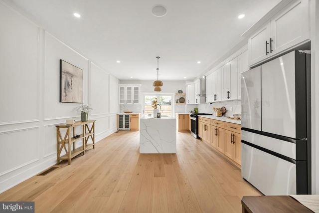 2218 BAINBRIDGE ST, Philadelphia, PA 19146