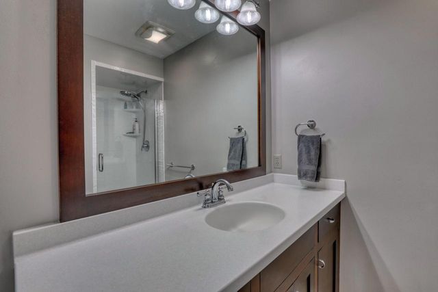 367 Prairie RUN, Grafton, WI 53024