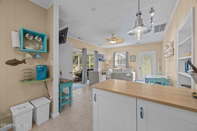 215c Battleground Avenue, New Bern, NC 28560