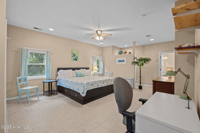 215c Battleground Avenue, New Bern, NC 28560
