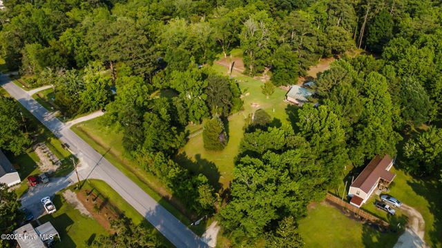 215c Battleground Avenue, New Bern, NC 28560