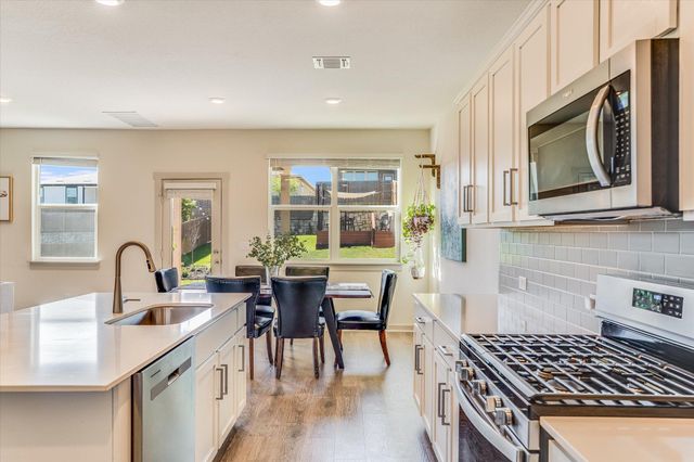 2405 Sisterdale LN, Austin, TX 78754