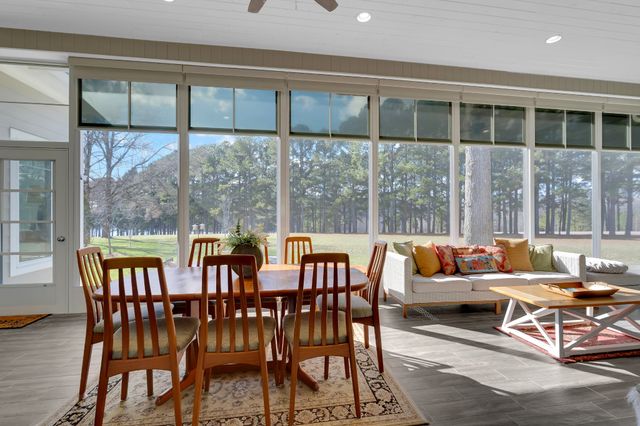 71 Slalom Cir, Winchester, TN 37398