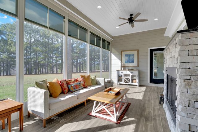 71 Slalom Cir, Winchester, TN 37398