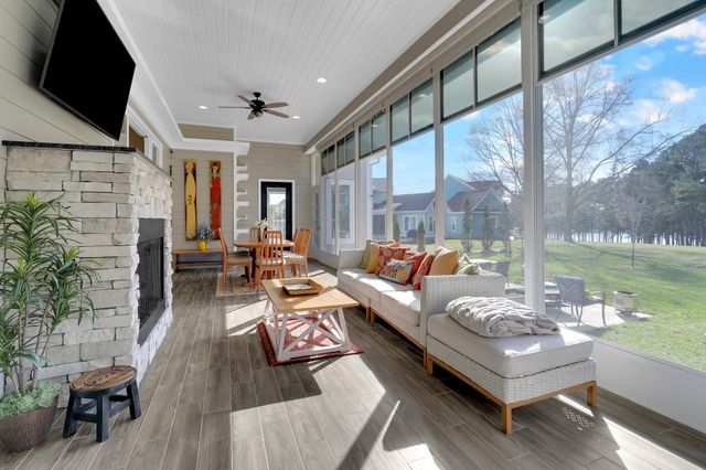 71 Slalom Cir, Winchester, TN 37398