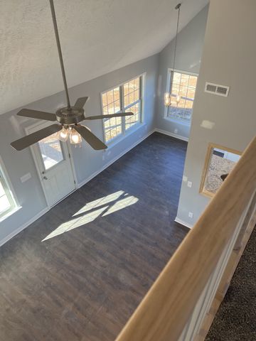 3180 Dusenburg Dr, Christiana, TN 37037