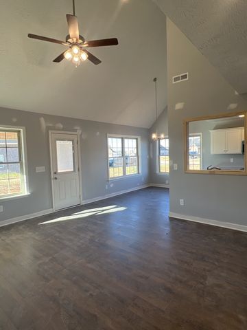 3180 Dusenburg Dr, Christiana, TN 37037