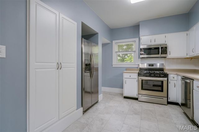 413 Cherry Street, Edwardsville, IL 62025