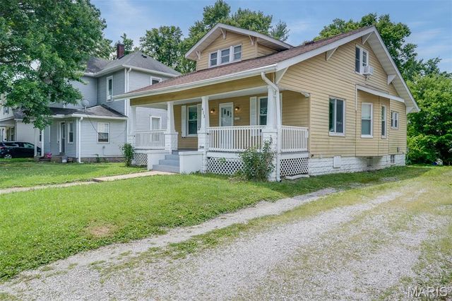 413 Cherry Street, Edwardsville, IL 62025