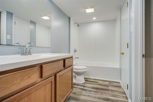 413 Cherry Street, Edwardsville, IL 62025