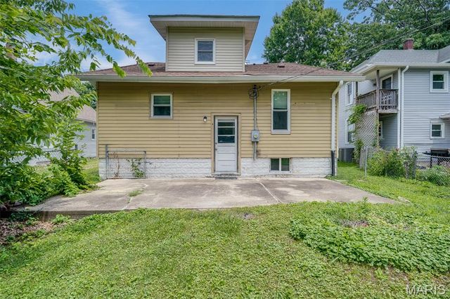 413 Cherry Street, Edwardsville, IL 62025