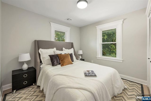 43 Garfield Place, Ridgewood, NJ 07450