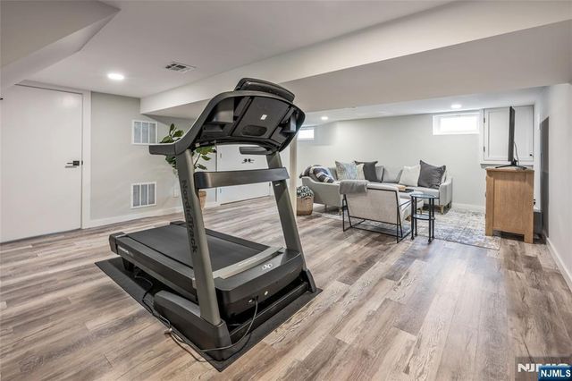 43 Garfield Place, Ridgewood, NJ 07450