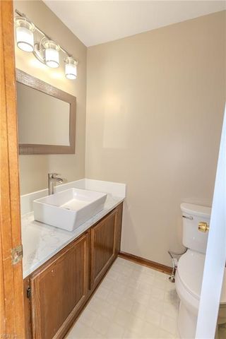 808 Federal CT, Virginia Beach, VA 23462