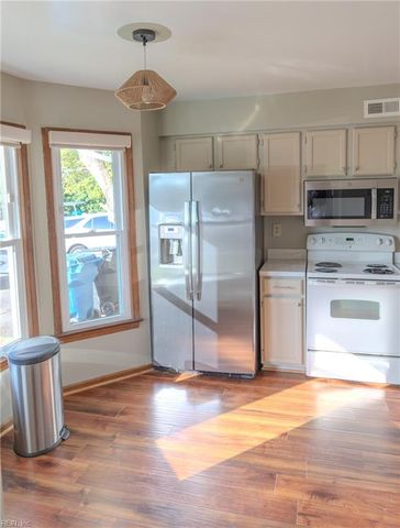 808 Federal CT, Virginia Beach, VA 23462