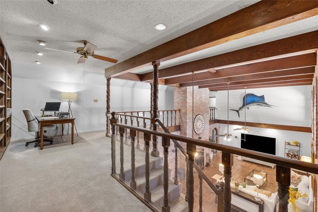 10 Colony Park Drive, Galveston, TX 77551