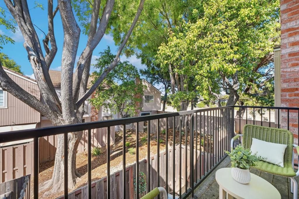 Image 17 of property listing at 2395 South Drive, Santa Clara, CA 95051