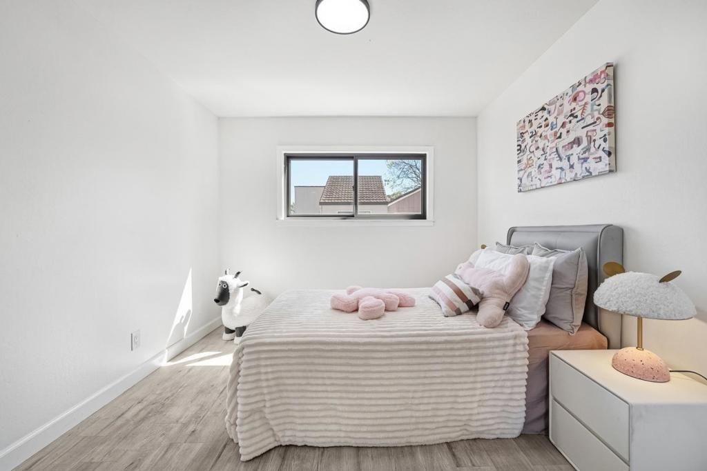 Image 22 of property listing at 2395 South Drive, Santa Clara, CA 95051