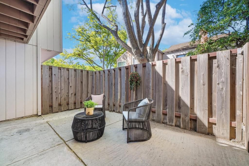 Image 29 of property listing at 2395 South Drive, Santa Clara, CA 95051