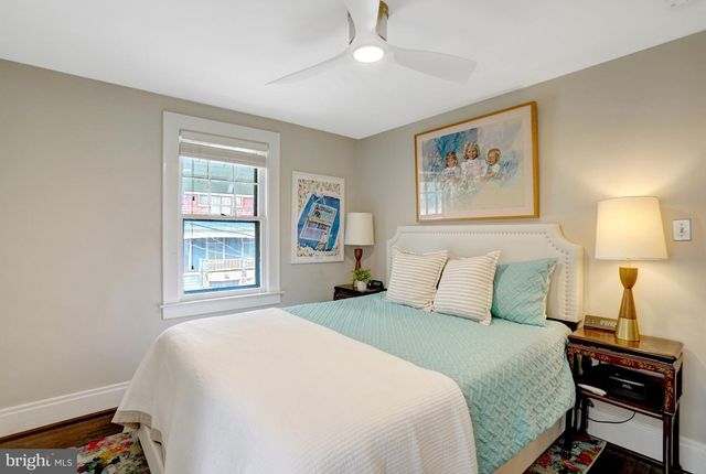 2143 N POLLARD ST, Arlington, VA 22207