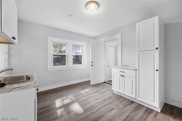1735 Buhrer Avenue, Cleveland, OH 44109