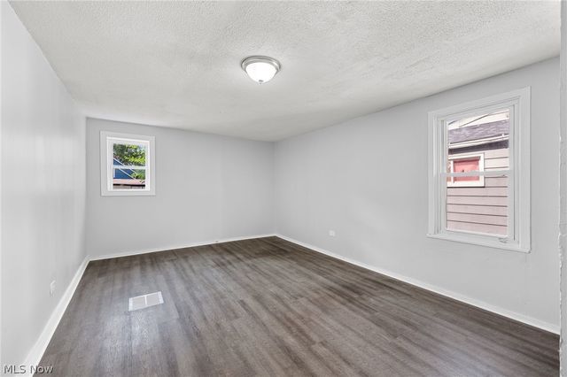 1735 Buhrer Avenue, Cleveland, OH 44109