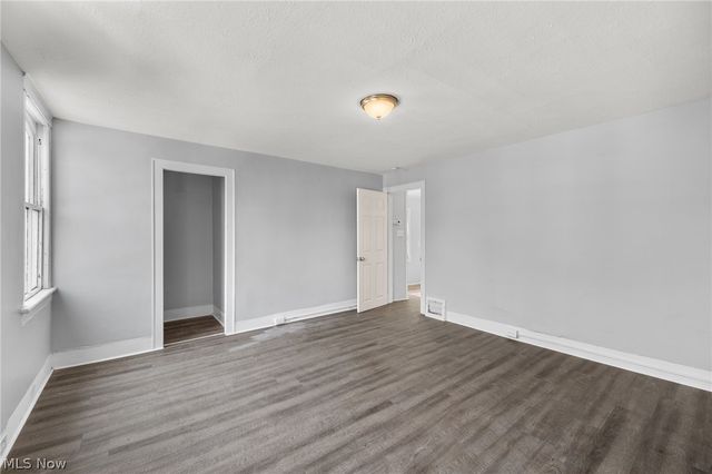 1735 Buhrer Avenue, Cleveland, OH 44109