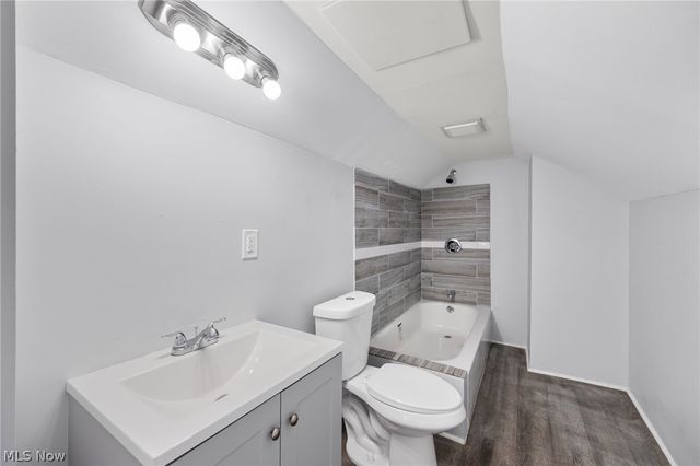 1735 Buhrer Avenue, Cleveland, OH 44109
