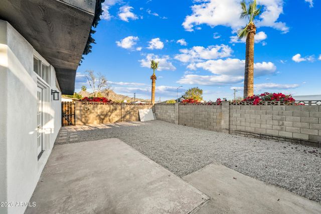 1246 E WINTER Drive, Phoenix, AZ 85020