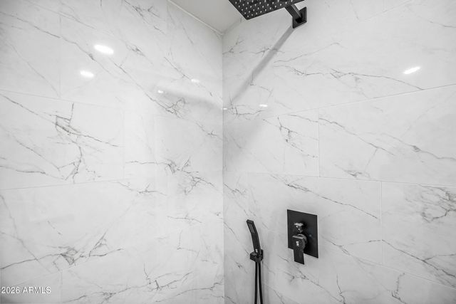 1246 E WINTER Drive, Phoenix, AZ 85020