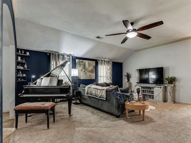 17537 Red Tailed Hawk Way, Edmond, OK 73012