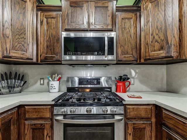 17537 Red Tailed Hawk Way, Edmond, OK 73012