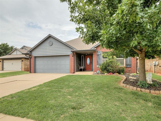 17537 Red Tailed Hawk Way, Edmond, OK 73012