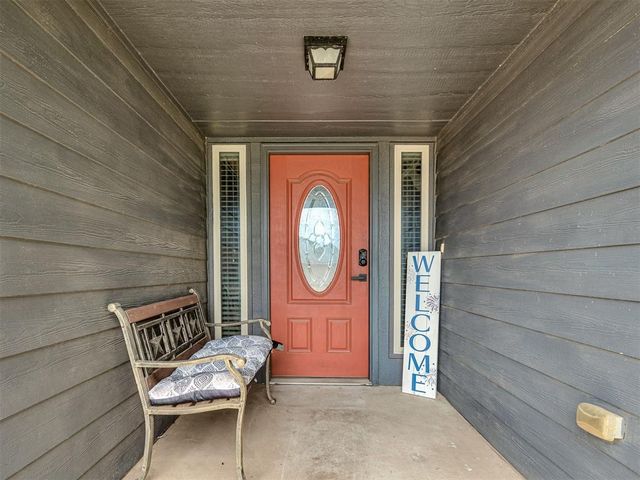 17537 Red Tailed Hawk Way, Edmond, OK 73012