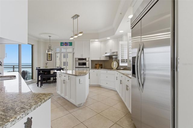 11 BAYMONT STREET 608, Clearwater Beach, FL 33767