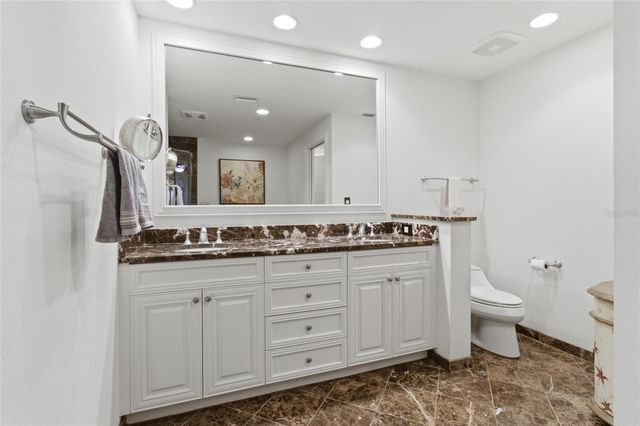 11 BAYMONT STREET 608, Clearwater Beach, FL 33767