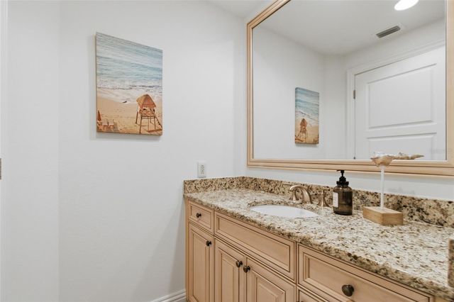 11 BAYMONT STREET 608, Clearwater Beach, FL 33767