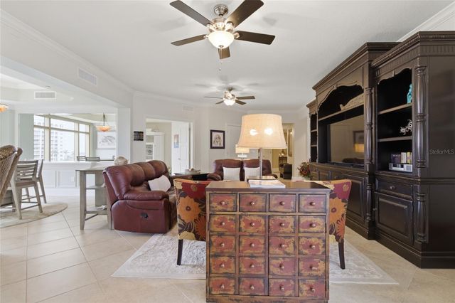 11 BAYMONT STREET 608, Clearwater Beach, FL 33767