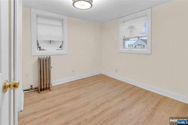 44 Stuyvesant Avenue, Newark, NJ 07106