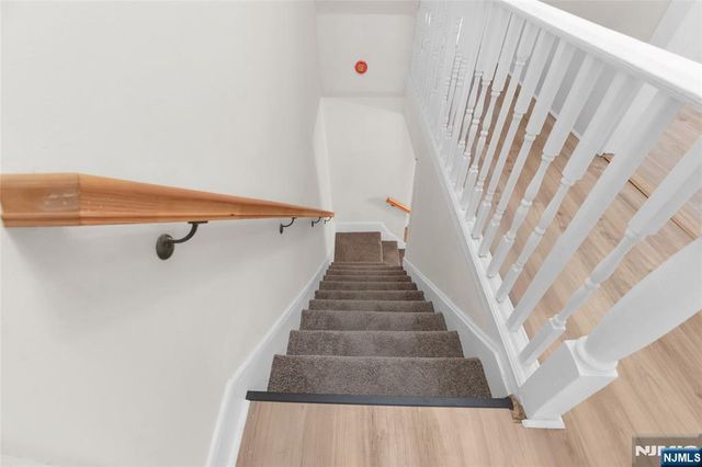 44 Stuyvesant Avenue, Newark, NJ 07106